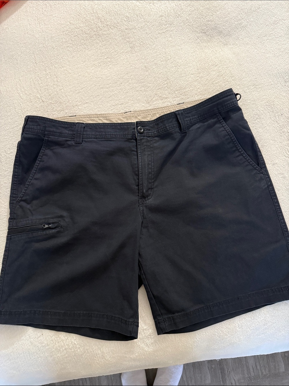 Men's Cargo Shorts in Black — Comfortable Everyday Utility